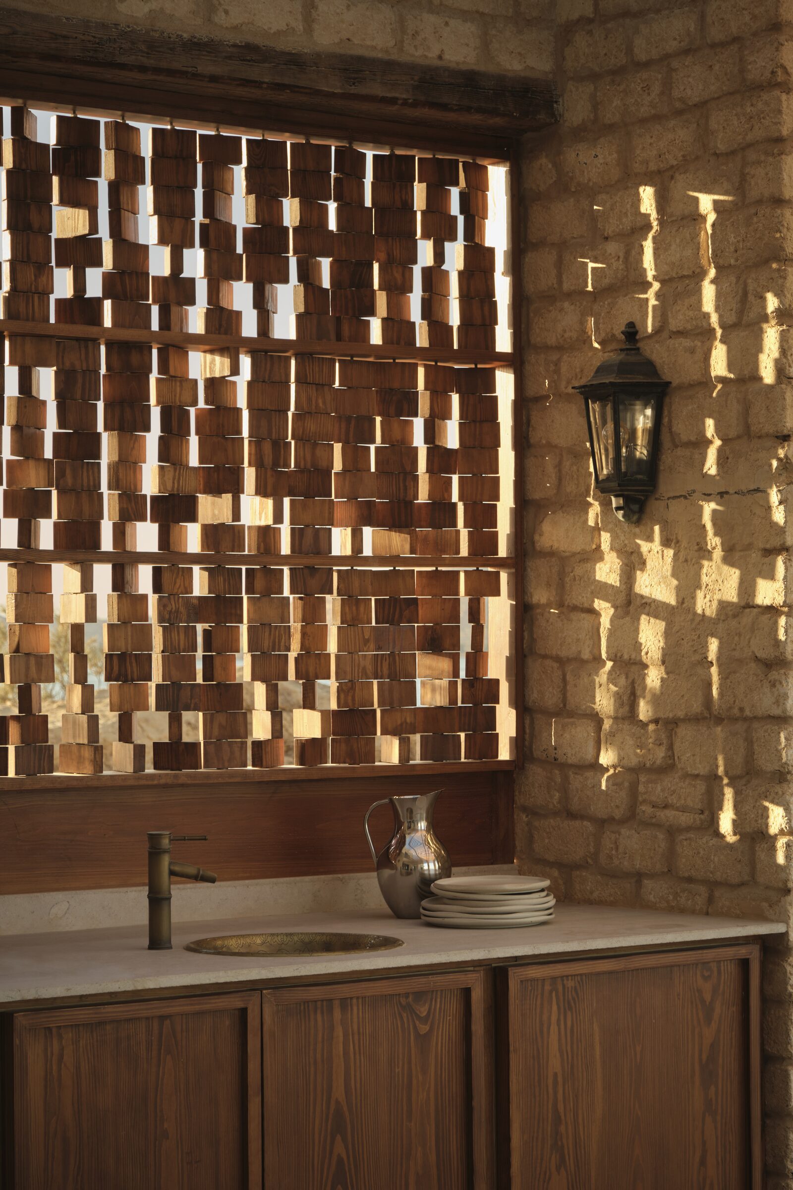 Hand-fitted acacia screen